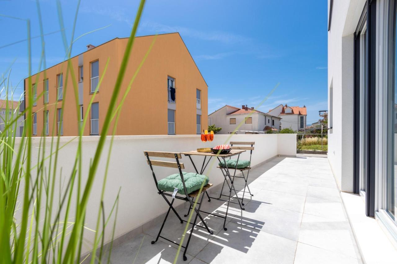 Bonaca Apartments With Terrace, Barbecue And Private Parking Kastela Exterior photo